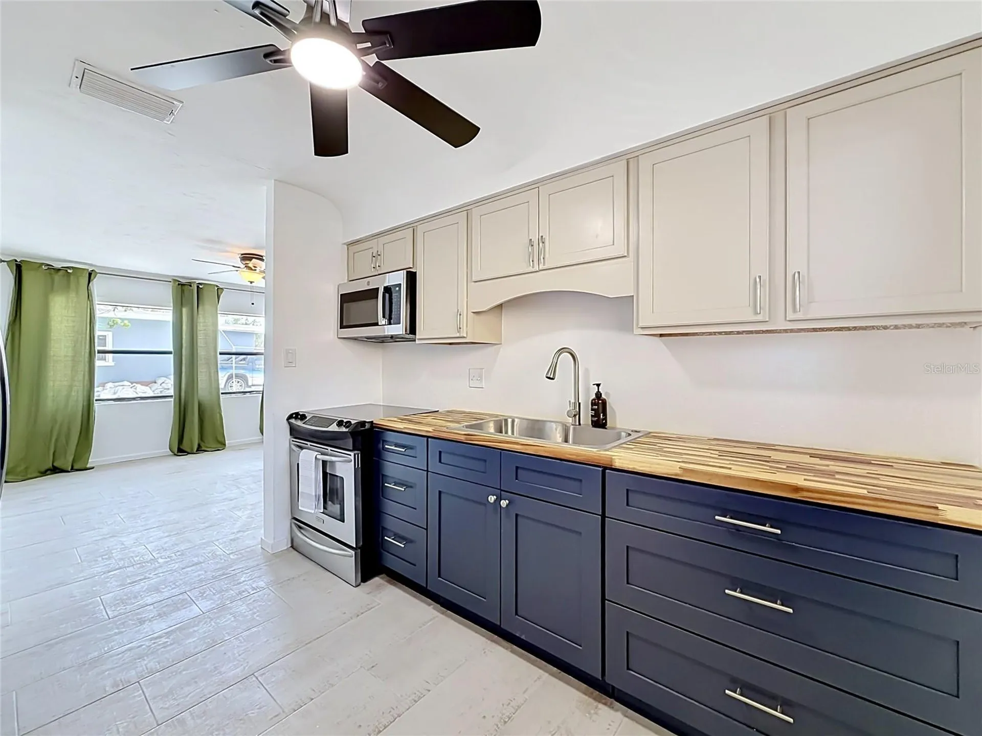 3120 Dupont Street S Gulfport FL 33707