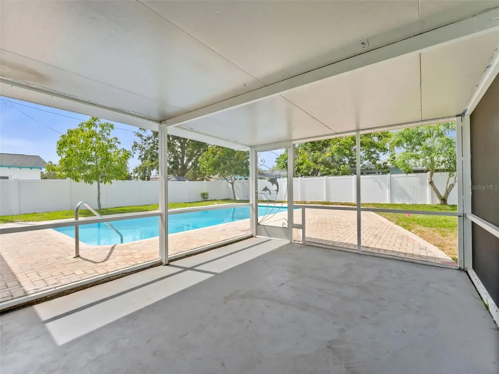 1242 Bermuda Street Clearwater FL 33755
