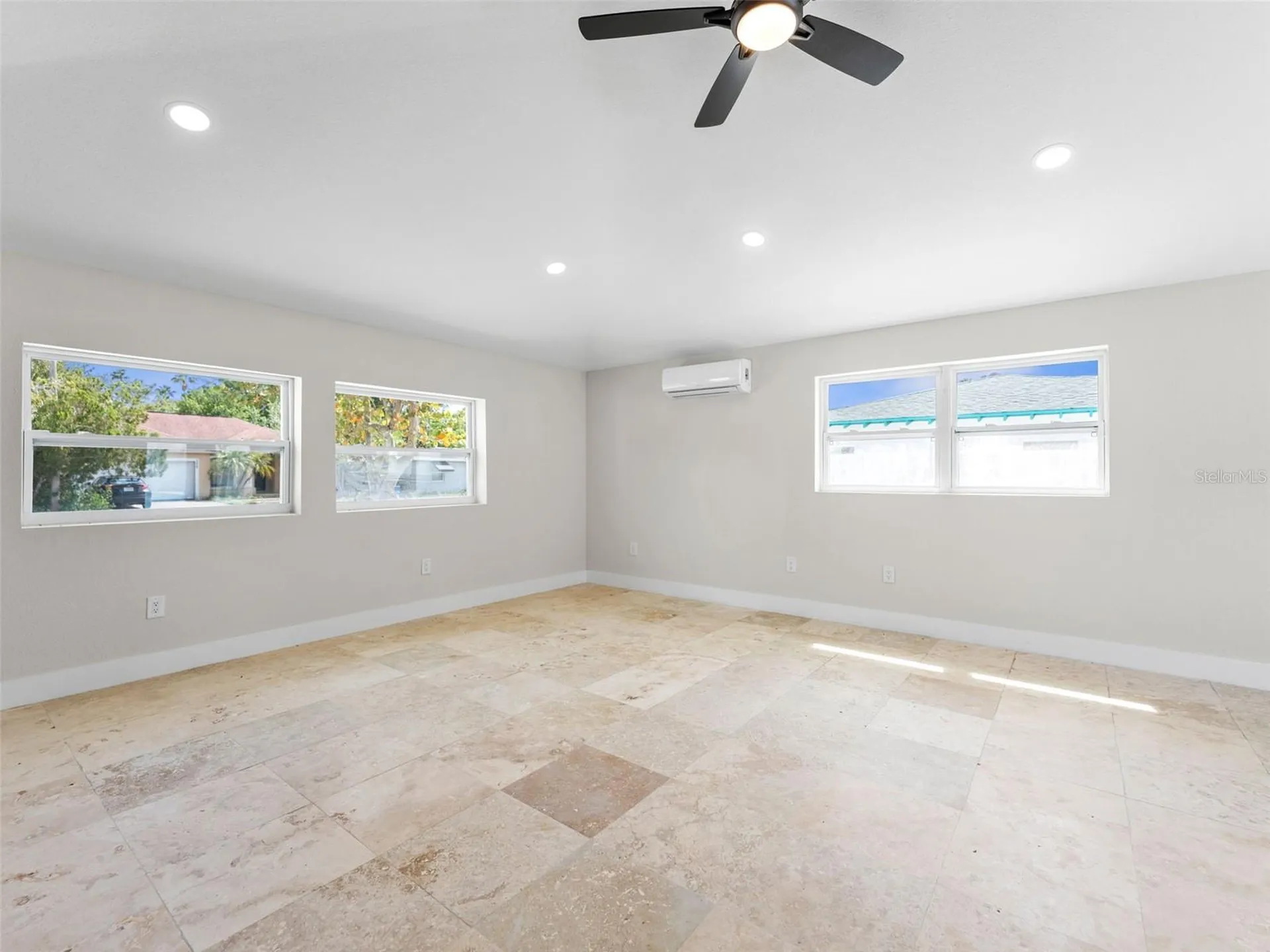 1242 Bermuda Street Clearwater FL 33755