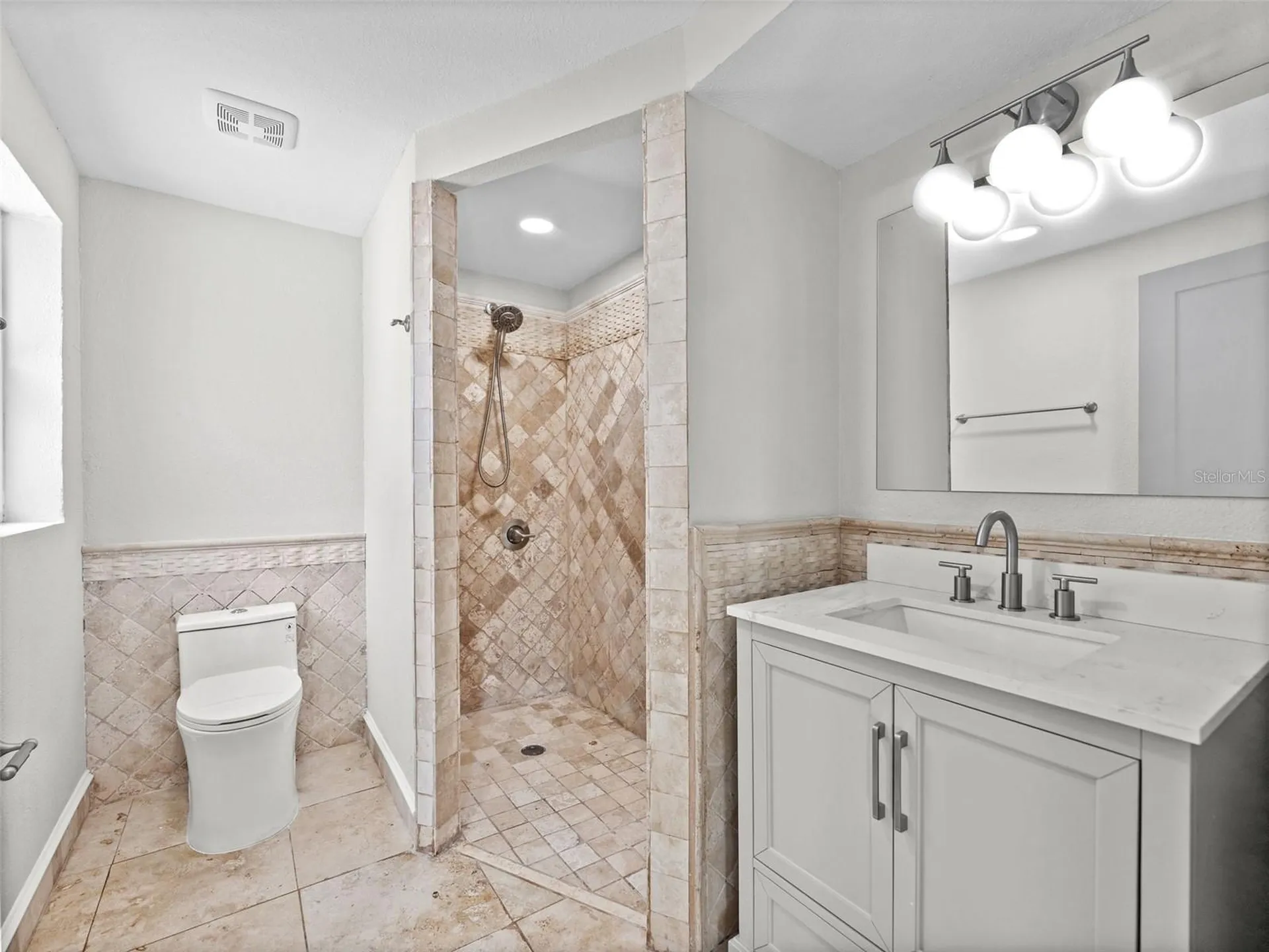 1242 Bermuda Street Clearwater FL 33755