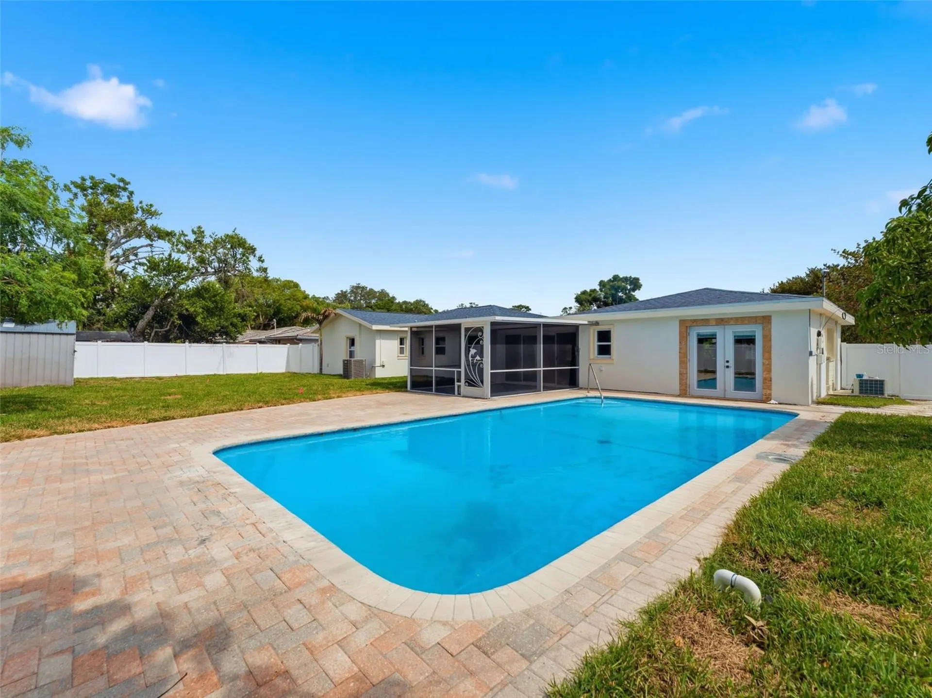 1242 Bermuda Street Clearwater FL 33755