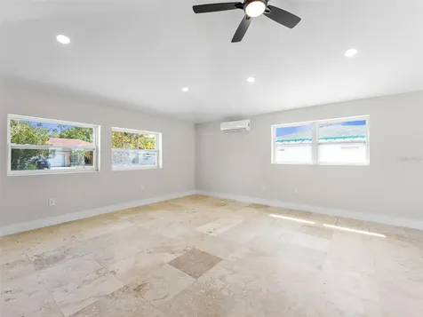 1242 Bermuda Street Clearwater FL 33755