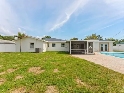 1242 Bermuda Street Clearwater FL 33755
