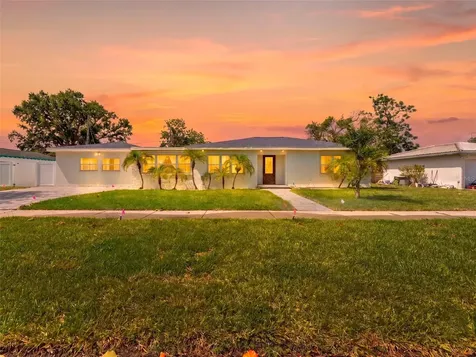 1242 Bermuda Street Clearwater FL 33755