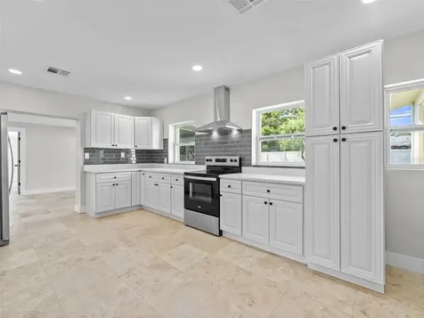 1242 Bermuda Street Clearwater FL 33755
