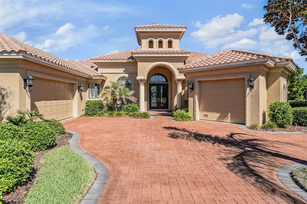13327 Carnoustie Circle Dade City FL 33525