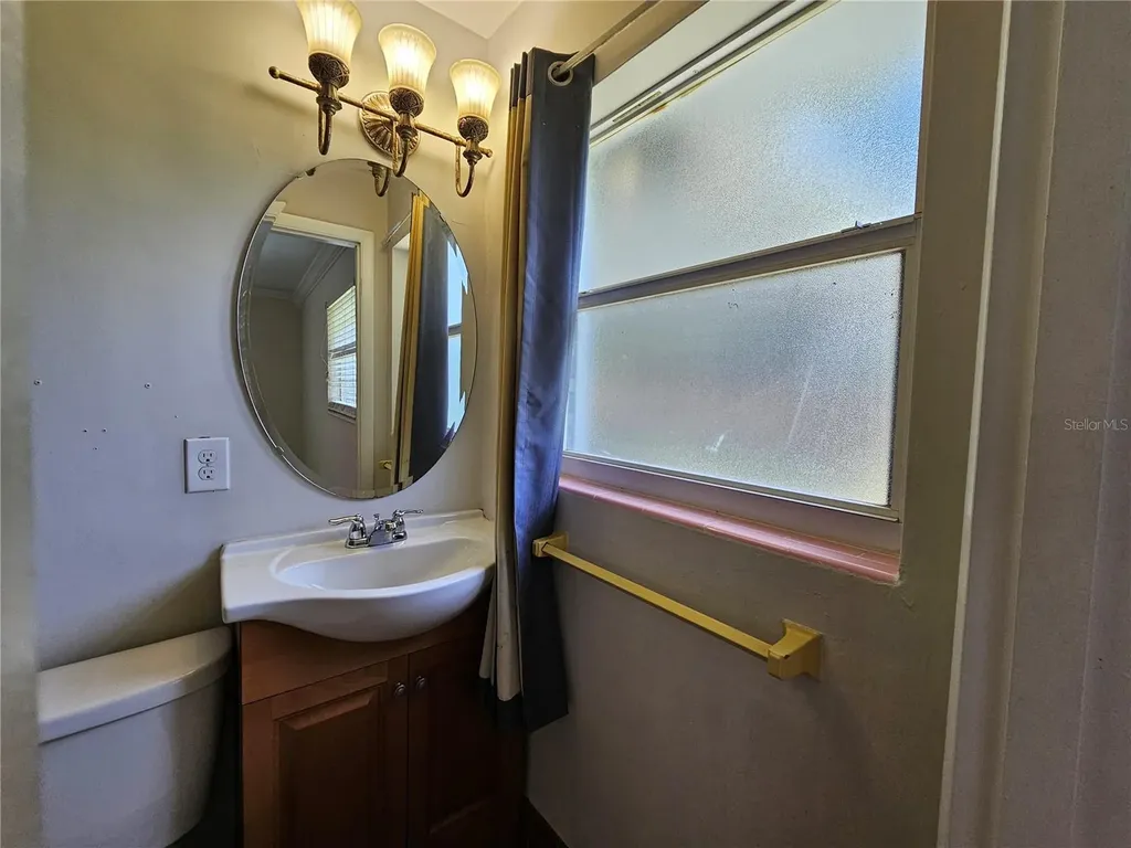 65 S Devon Avenue Winter Springs FL 32708