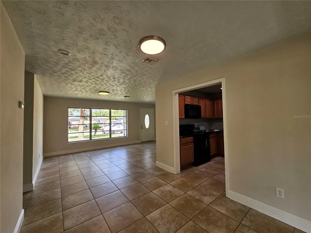 65 S Devon Avenue Winter Springs FL 32708