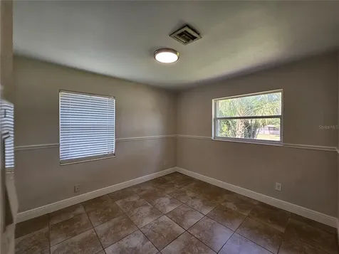 65 S Devon Avenue Winter Springs FL 32708