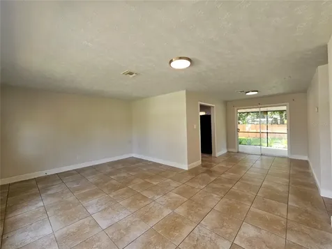 65 S Devon Avenue Winter Springs FL 32708