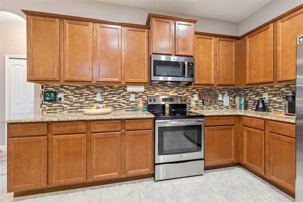 280 Magneta Loop Auburndale FL 33823