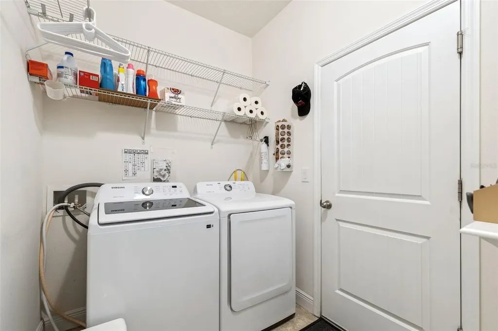 280 Magneta Loop Auburndale FL 33823