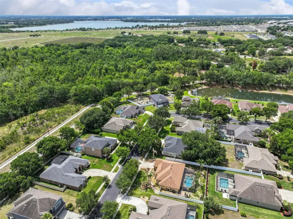 280 Magneta Loop Auburndale FL 33823