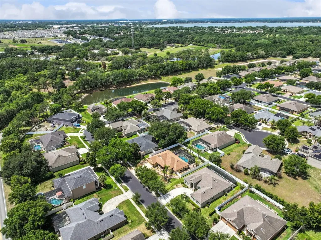 280 Magneta Loop Auburndale FL 33823