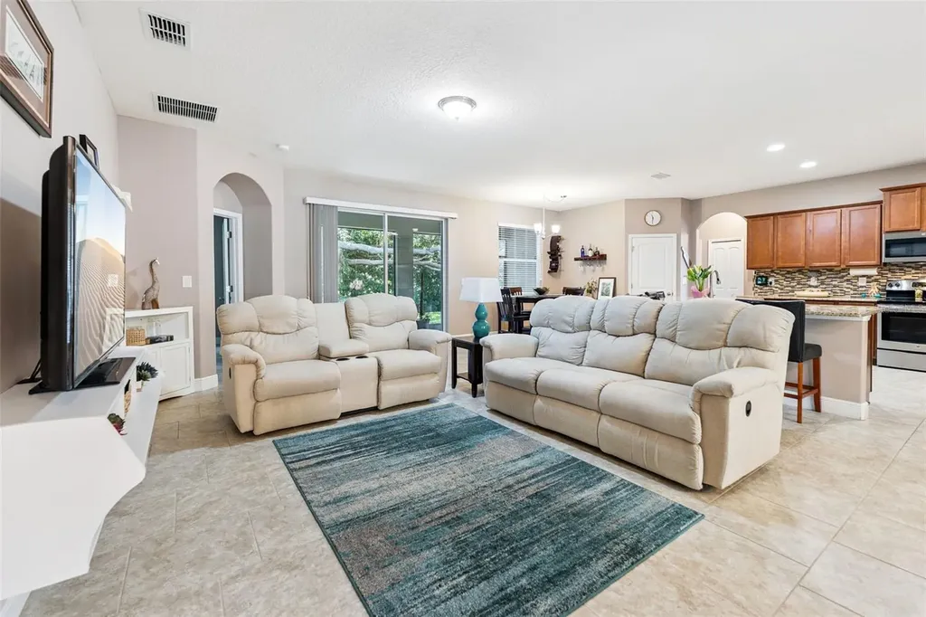 280 Magneta Loop Auburndale FL 33823