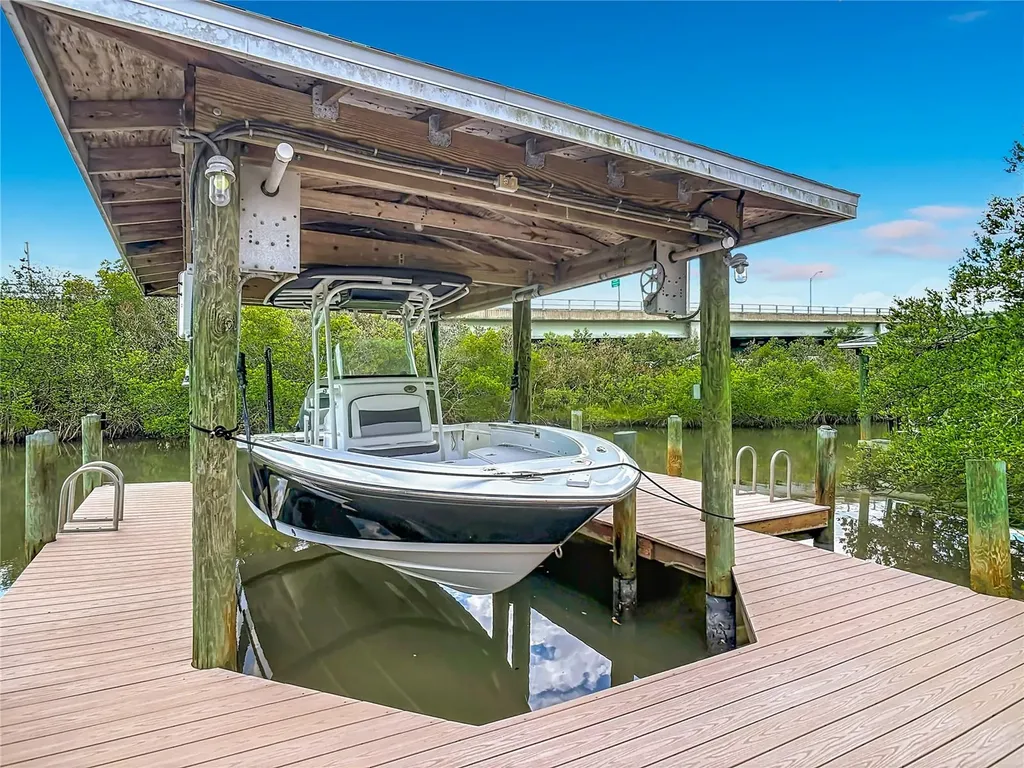 21 Richmond Drive New Smyrna Beach FL 32169