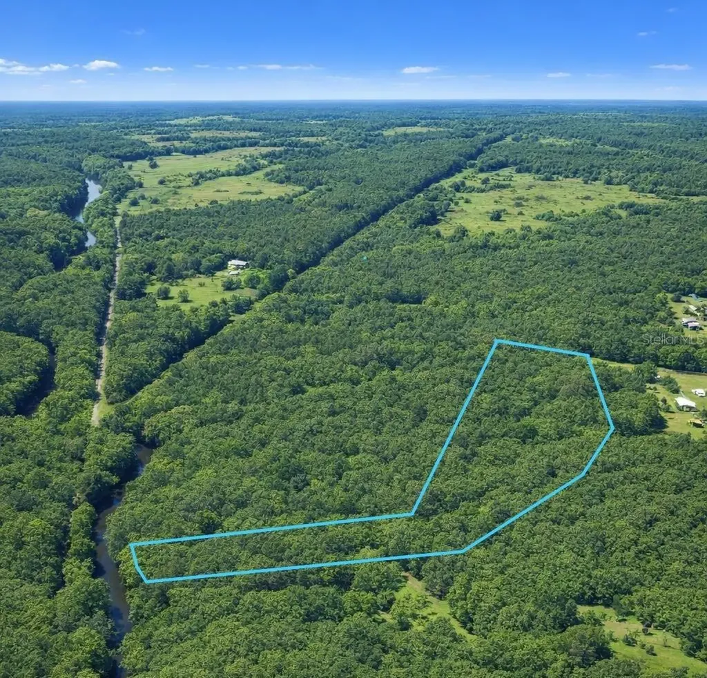 Cherokee Drive Sopchoppy FL 32358