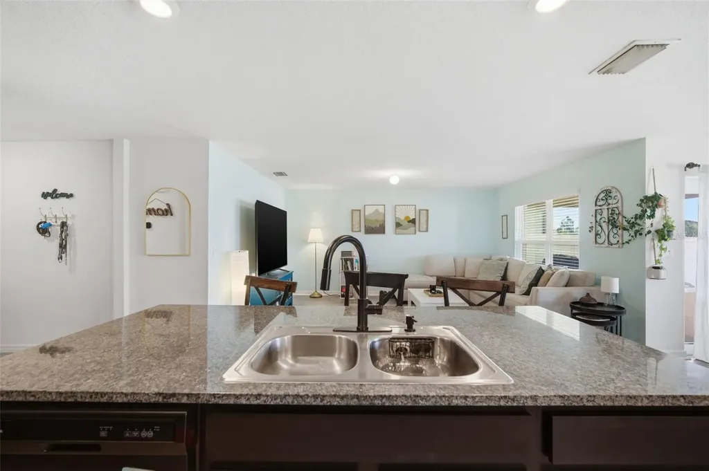 1103 Coastal Hammock Avenue Ruskin FL 33570