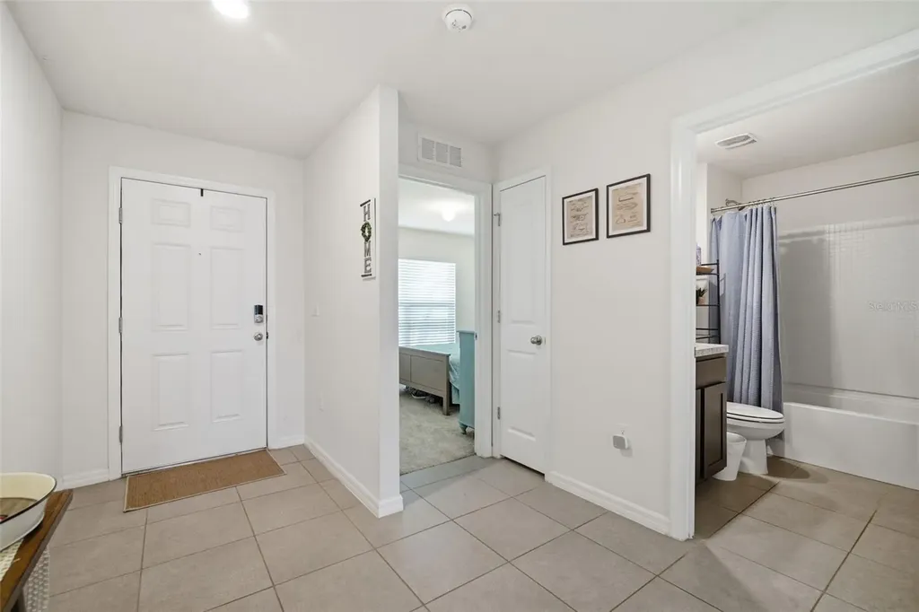 1103 Coastal Hammock Avenue Ruskin FL 33570