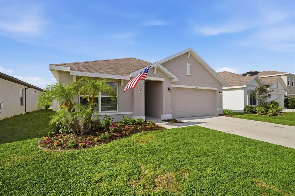 1103 Coastal Hammock Avenue Ruskin FL 33570