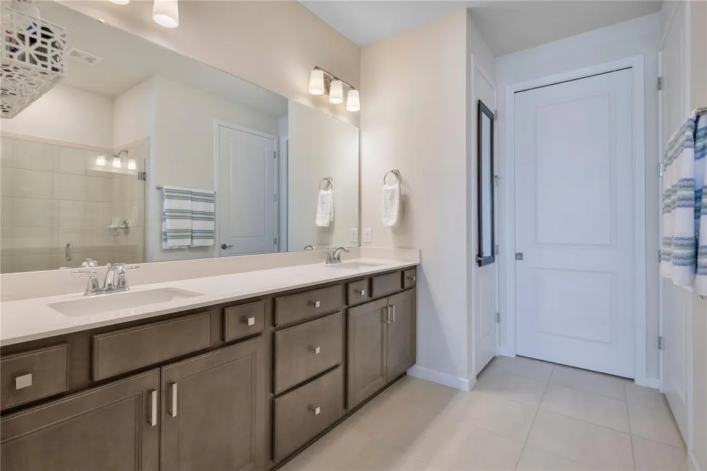 15157 Aqua Sol Lane Winter Garden FL 34787