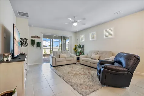 15157 Aqua Sol Lane Winter Garden FL 34787