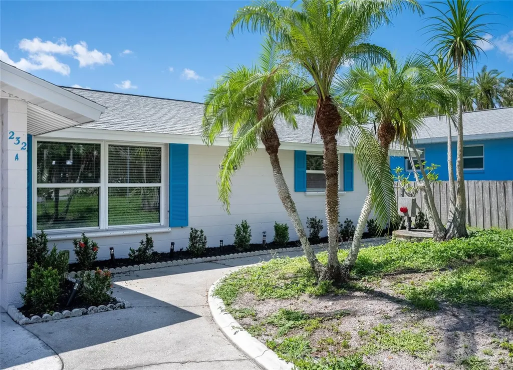 232 Pocono Trail E Nokomis FL 34275