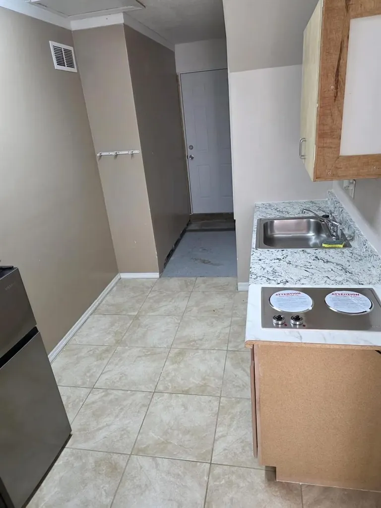 23737 Lake Avenue Sorrento FL 32776