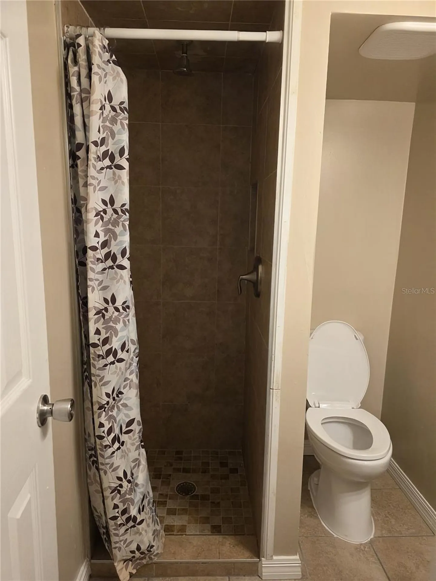 23737 Lake Avenue Sorrento FL 32776