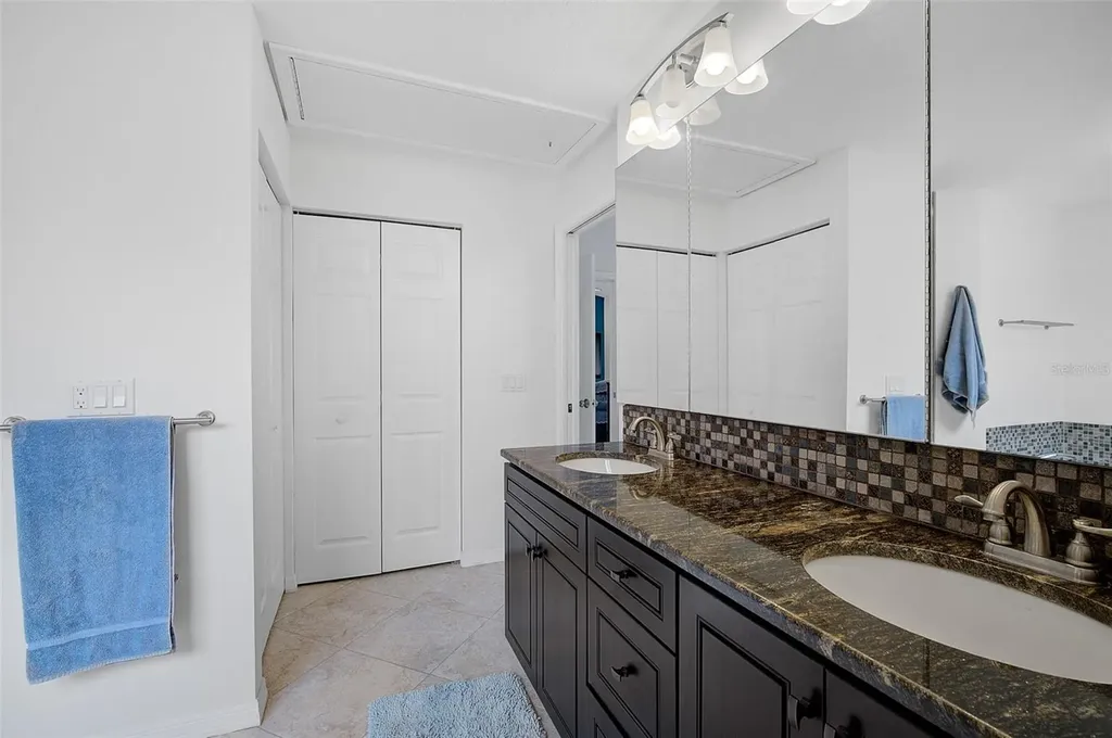 6660 Schooner Bay Circle Sarasota FL 34231