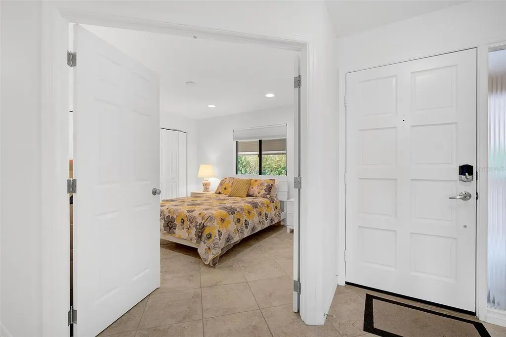 6660 Schooner Bay Circle Sarasota FL 34231