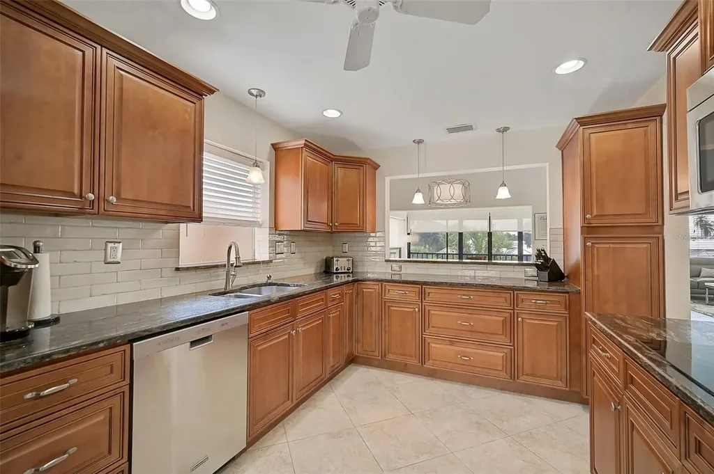 6660 Schooner Bay Circle Sarasota FL 34231