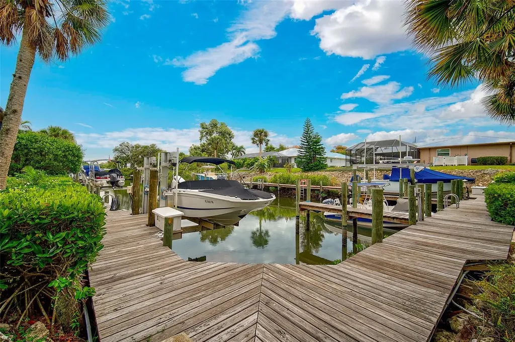 6660 Schooner Bay Circle Sarasota FL 34231