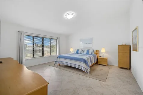 6660 Schooner Bay Circle Sarasota FL 34231
