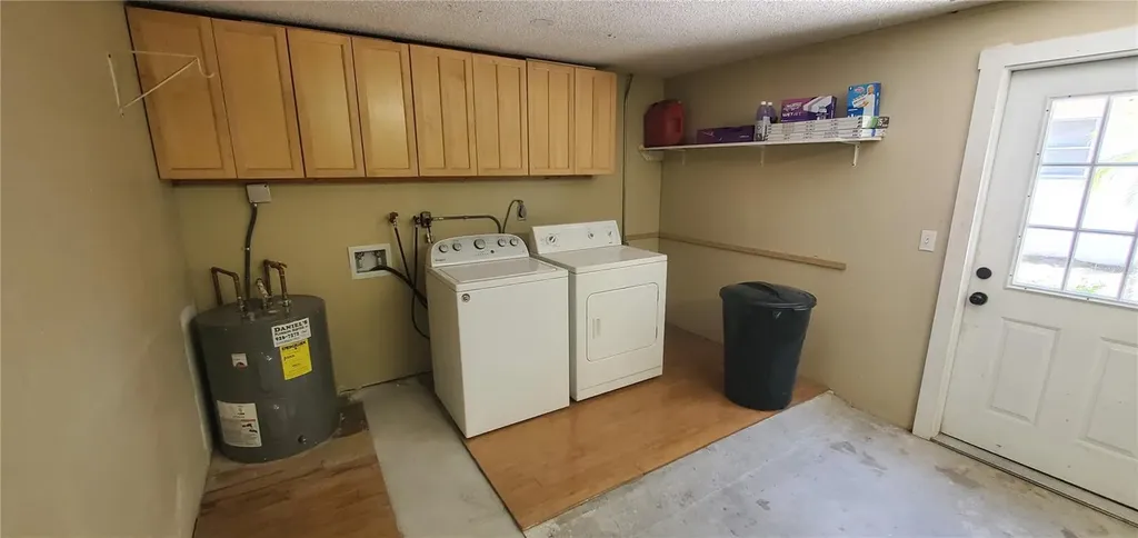 2848 E Mark Drive Sarasota FL 34232