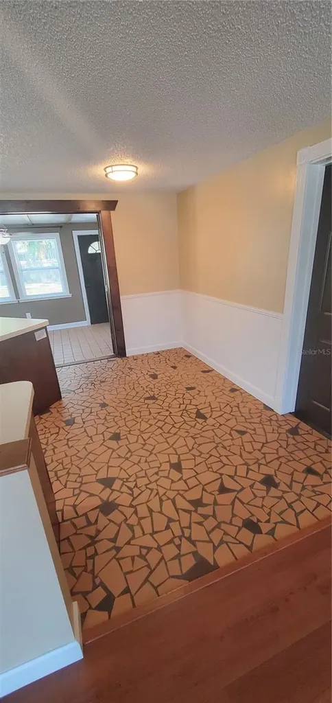 2848 E Mark Drive Sarasota FL 34232
