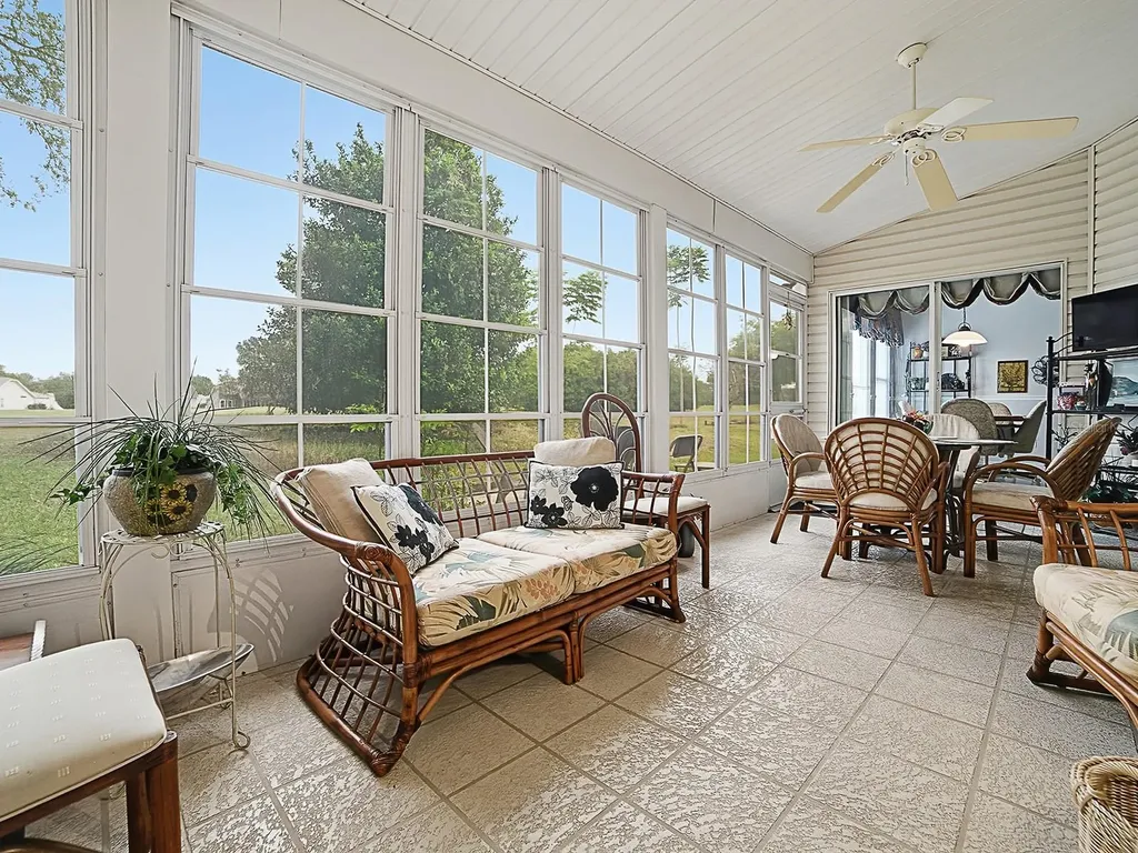 25069 Riverwalk Drive Leesburg FL 34748