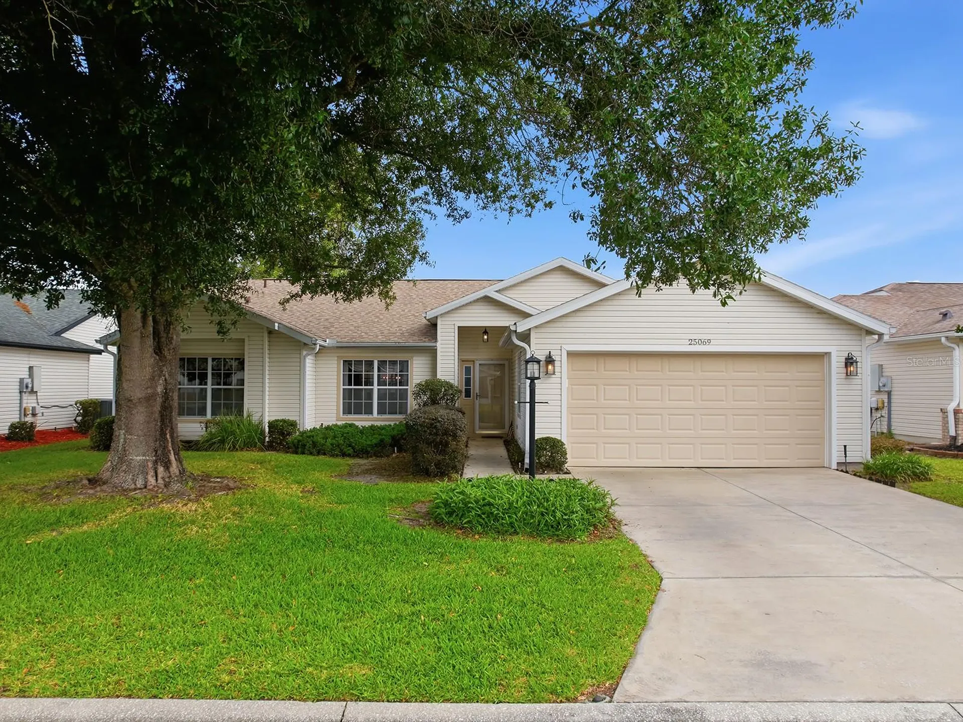 25069 Riverwalk Drive Leesburg FL 34748