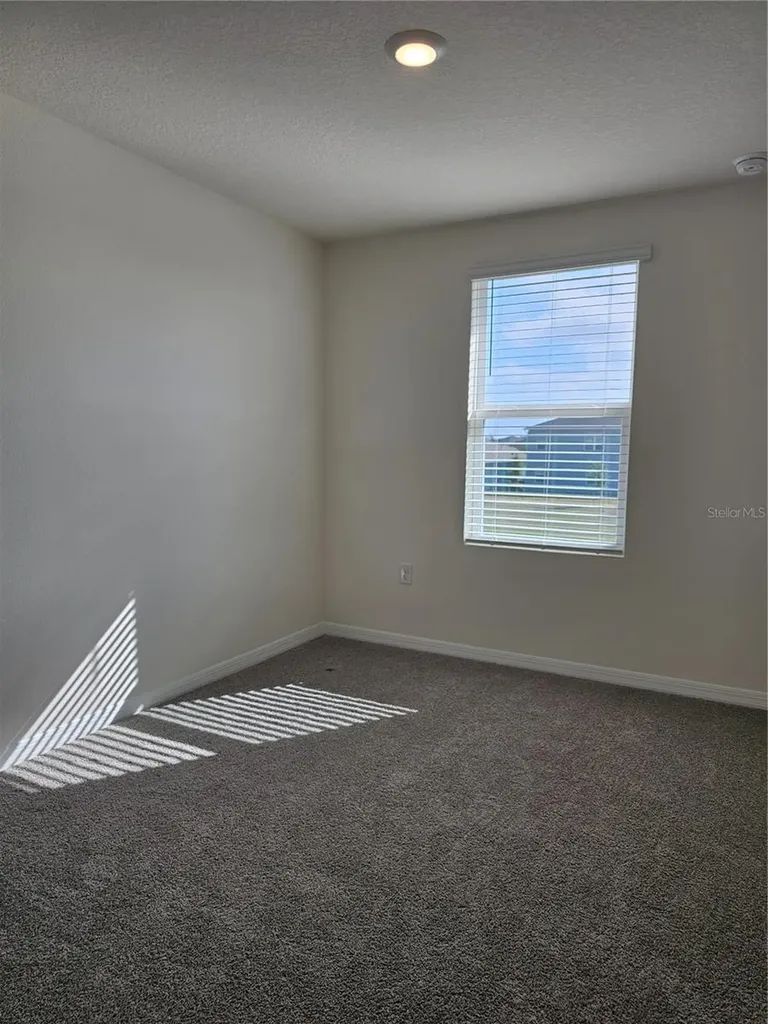 2926 Hammock Way, Bend Harmony FL 34773