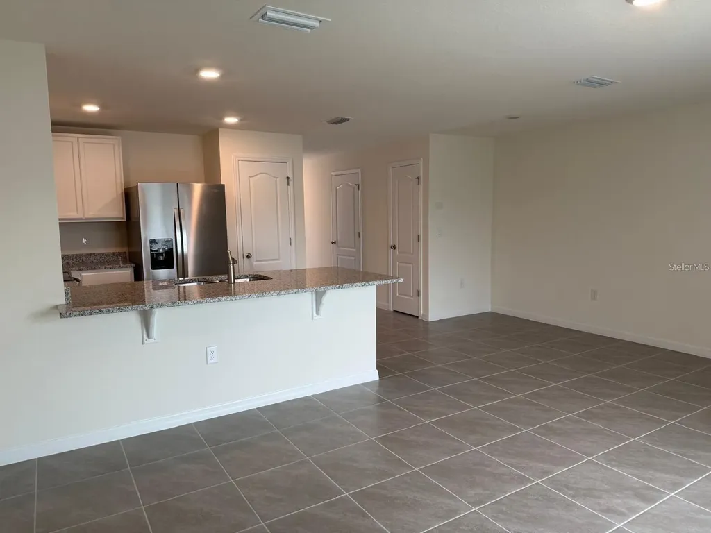2926 Hammock Way, Bend Harmony FL 34773
