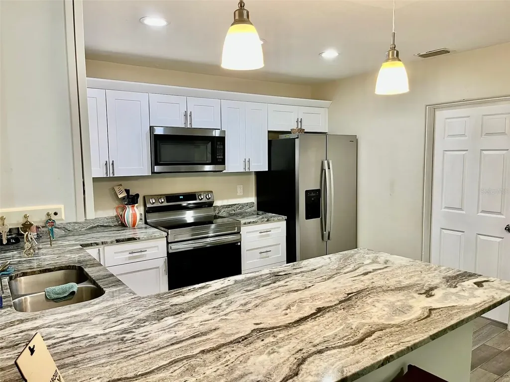 2475 47th Street S St Petersburg FL 33711
