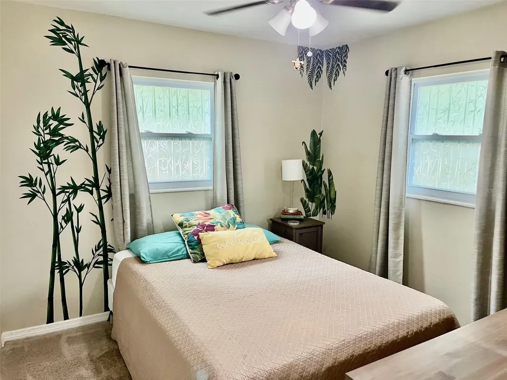 2475 47th Street S St Petersburg FL 33711