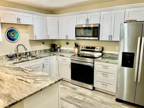 2475 47th Street S St Petersburg FL 33711