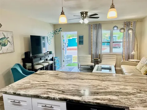 2475 47th Street S St Petersburg FL 33711