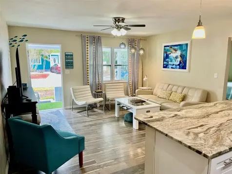 2475 47th Street S St Petersburg FL 33711