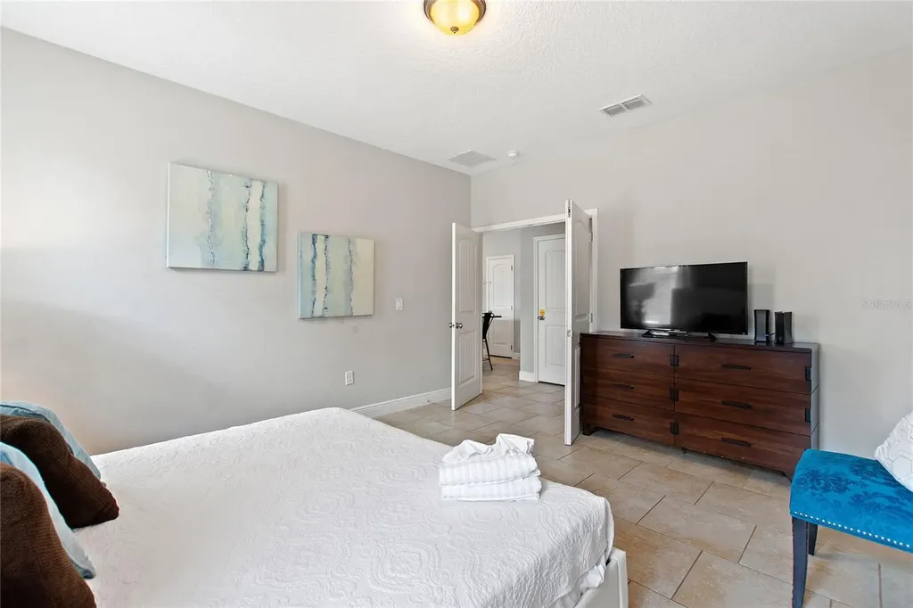 5368 Oakbourne Avenue Davenport FL 33837