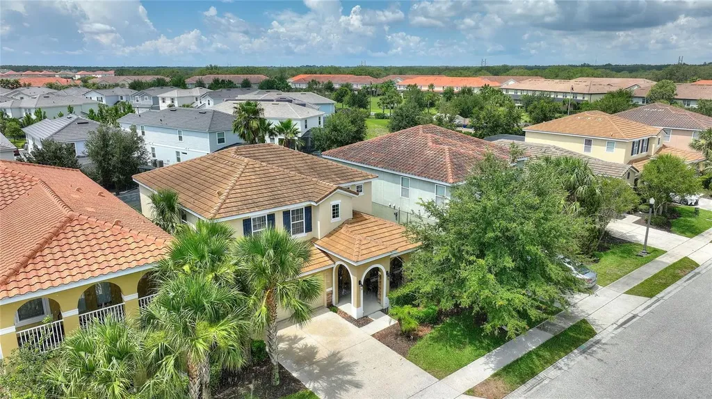 5368 Oakbourne Avenue Davenport FL 33837