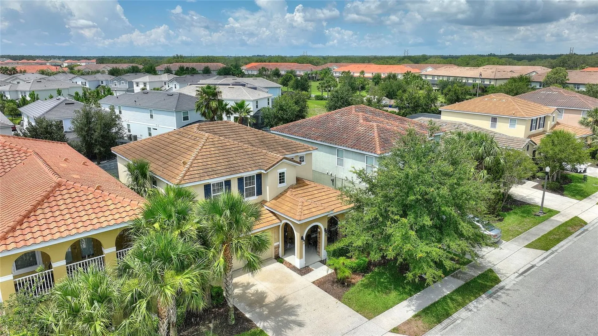 5368 Oakbourne Avenue Davenport FL 33837