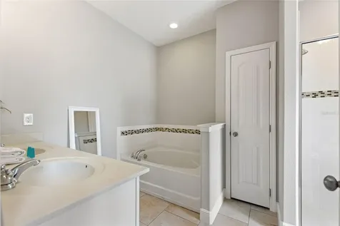 5368 Oakbourne Avenue Davenport FL 33837