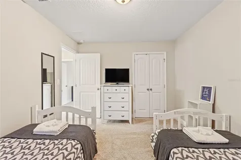 5368 Oakbourne Avenue Davenport FL 33837